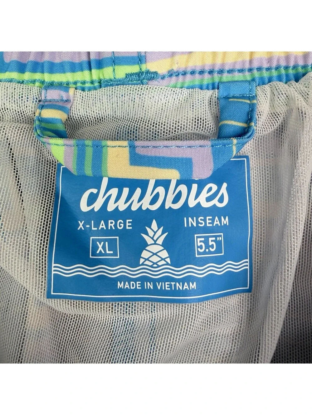 Chubbies Aztec Southwest Lined Swim Trunks Men’s XL 5.5” Inseam Pockets